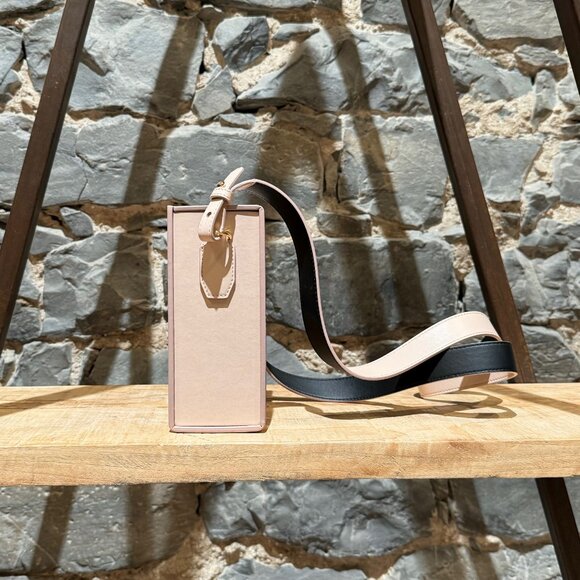 Fendi 2021 Runway Pink Vertical Box Logo Crossbody Bag - Picture 3 of 12